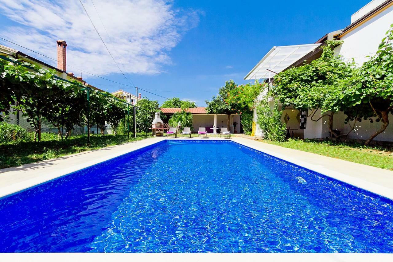Villa Toni Umag Bagian luar foto